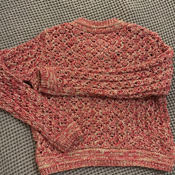 Beautiful metallic and red crochet mango cardigan with gold buttons. NWOT XS - Picture 5 of 5